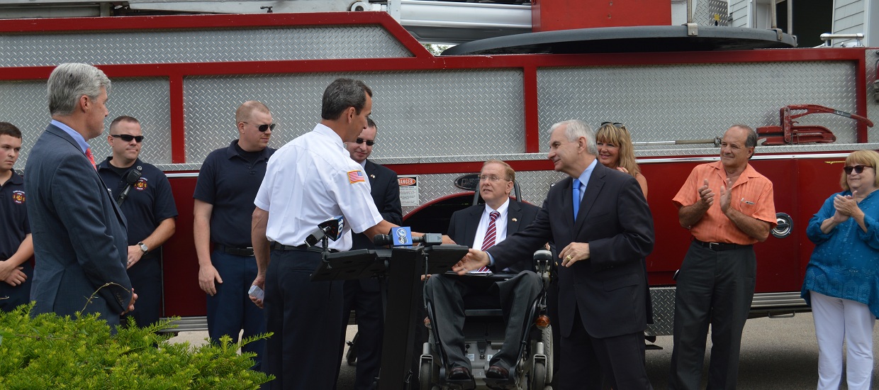 Reed, Whitehouse and Langevin Celebrate $770,000 in Federal Funding for Narragansett Fire Department